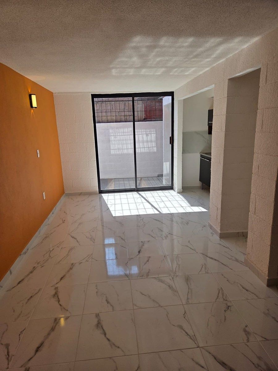 Casa em San Pablo de las Salinas, Tultitlán, foto 3 de 18