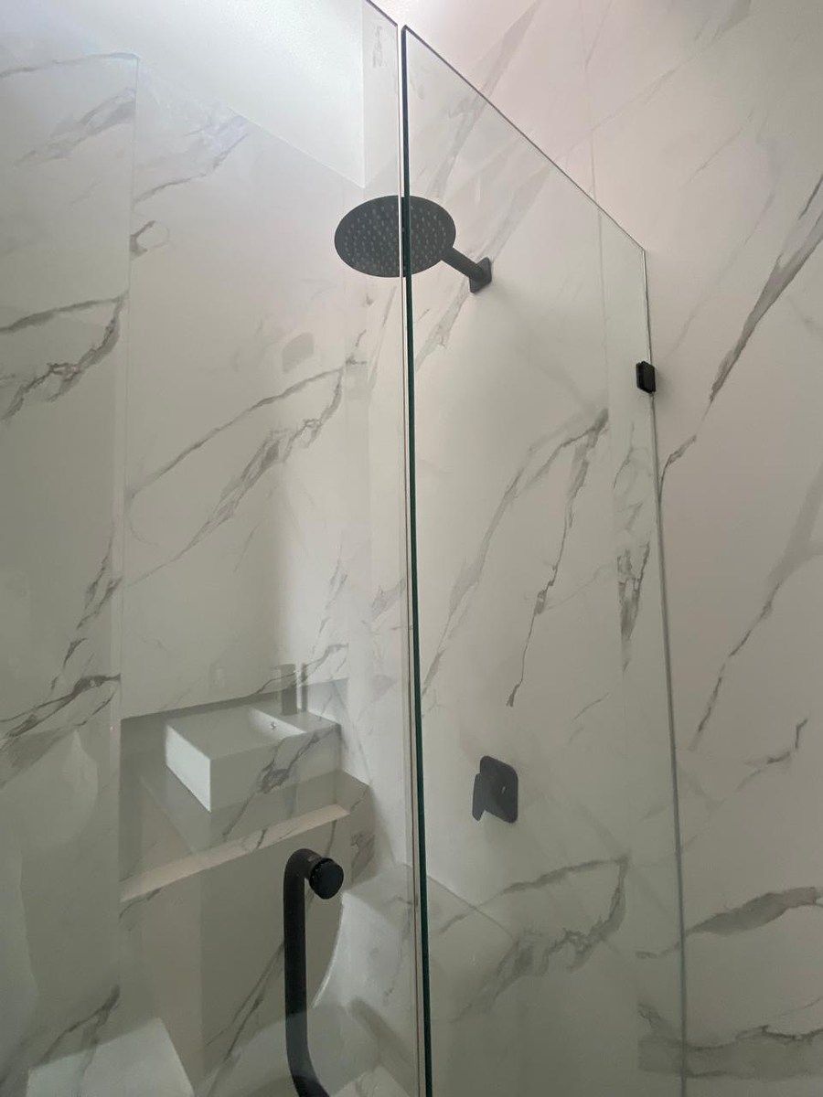 Baños con cristal templado, foto 11 de 12