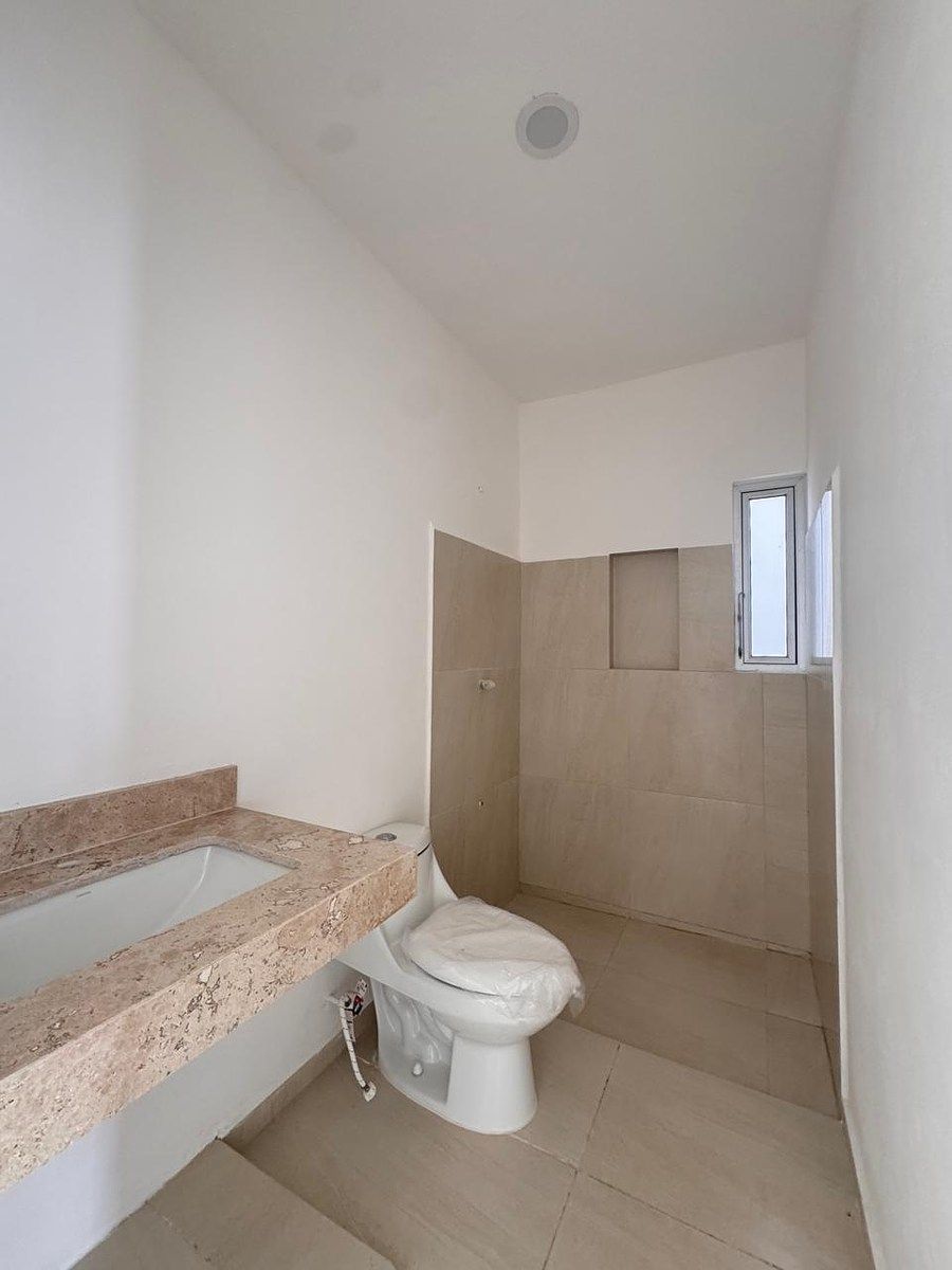 BAÑO COMPARTIDO PB, foto 6 de 25