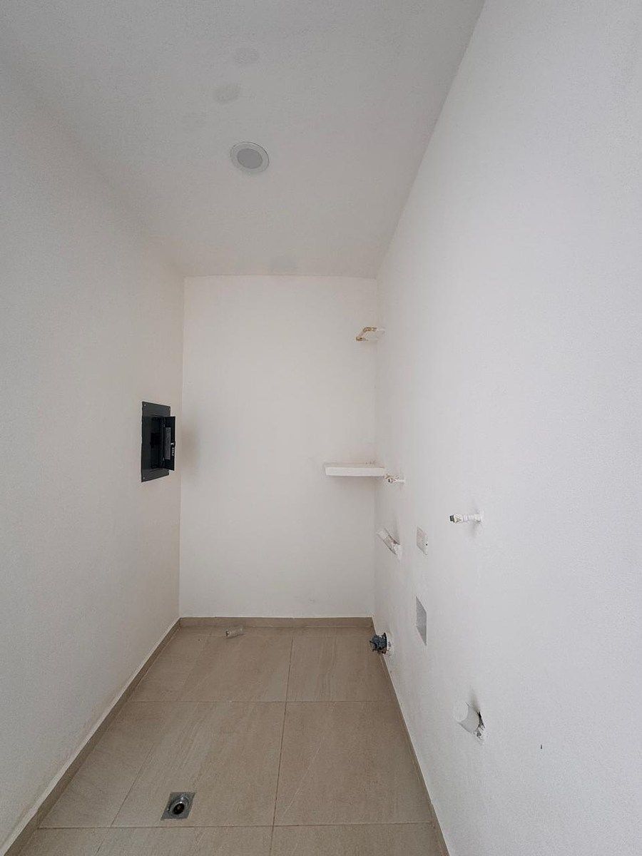 CUARTO DE SERVICIO, foto 5 de 25