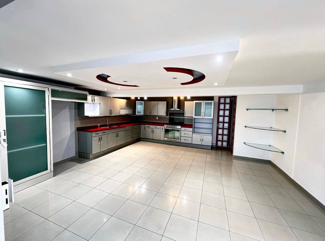 CASA EN VENTA EN COLÓN ECHEGARAY, foto 1 de 10
