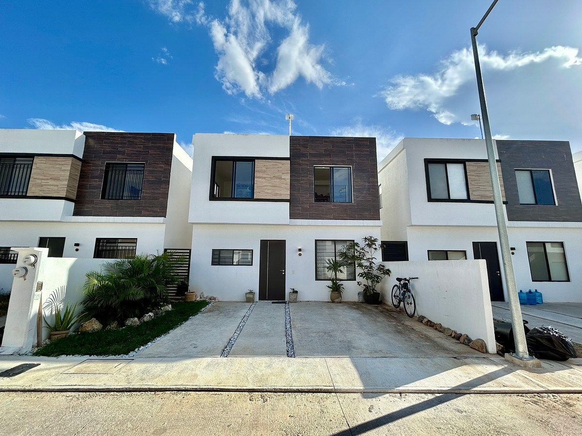 Casa en condominio en Idilia, Conkal, foto 2 de 36