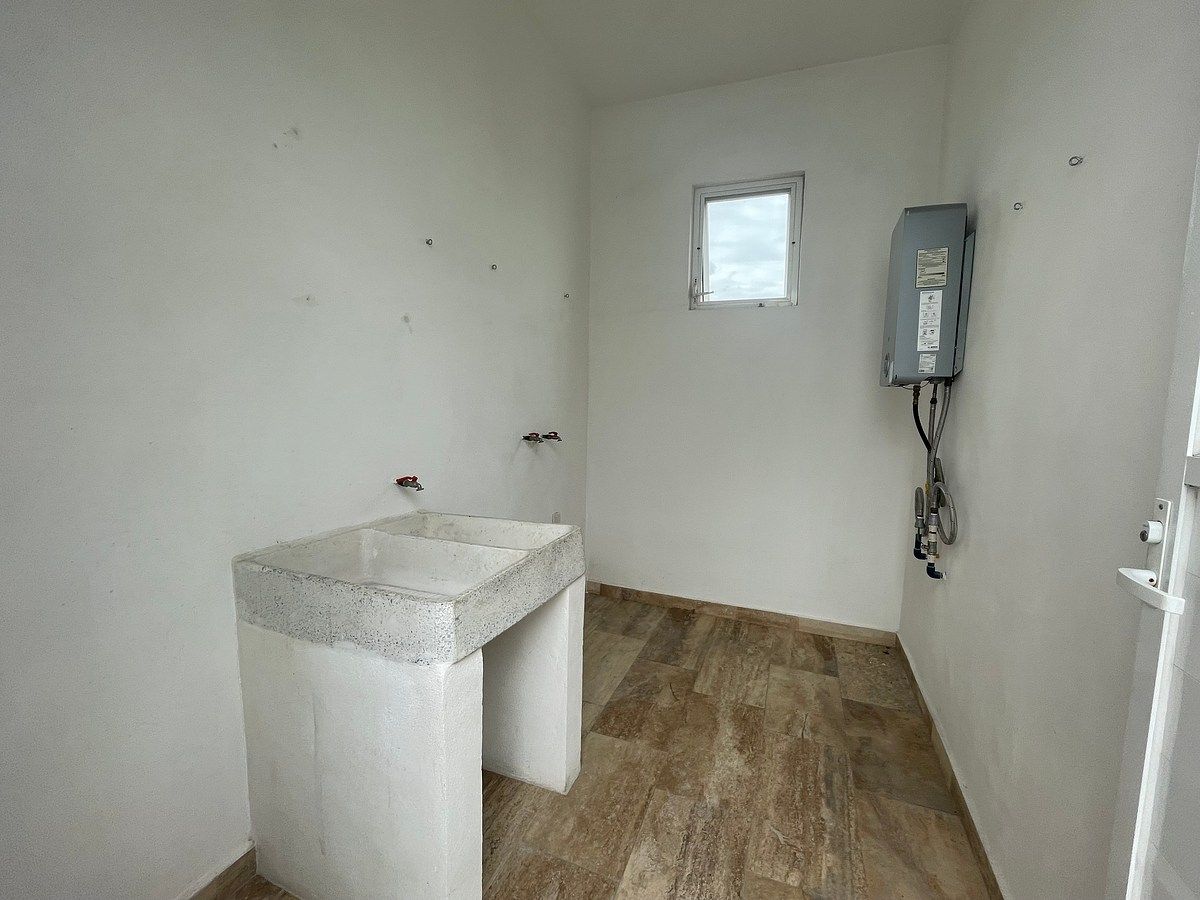House in Gated Community in San José de la Amistad, San Miguel de Allende, photo 32 of 40