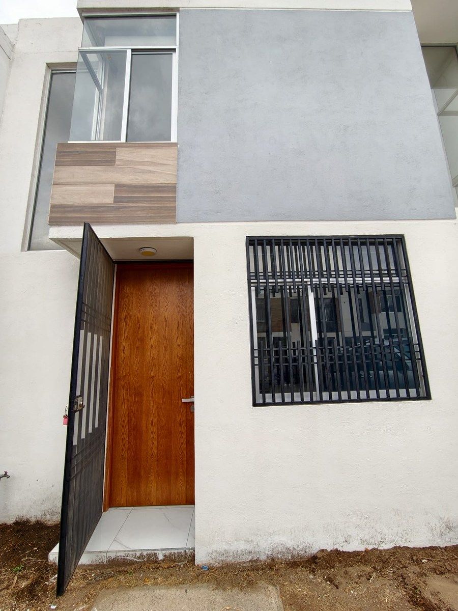 Se Renta casa en Zimalta, foto 1 de 19