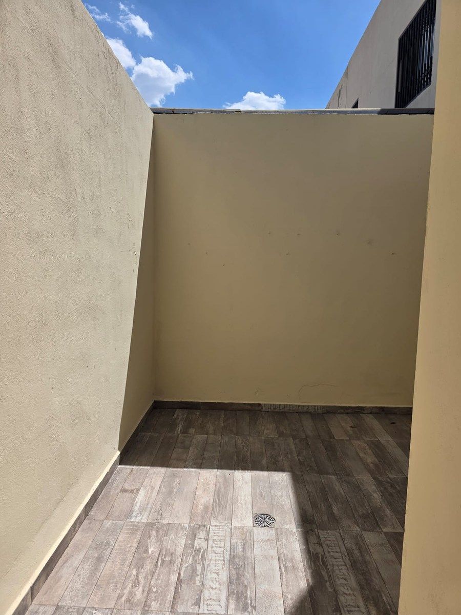 Casa em Residencial Alta California, Tlajomulco de Zúñiga, foto 16 de 26