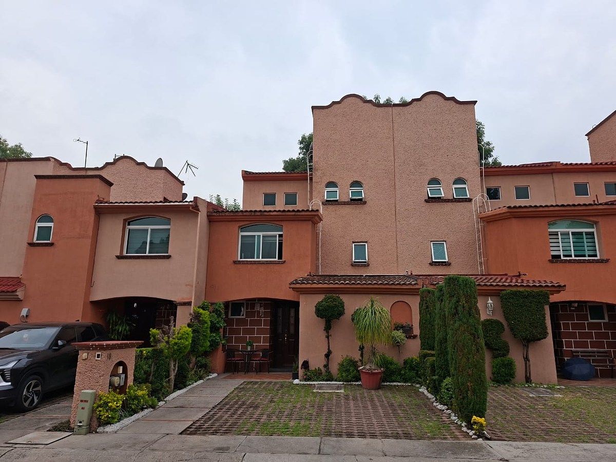 Casa en Venta en Fraccionamiento, foto 1 de 36