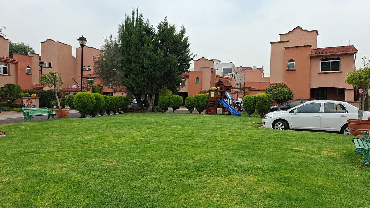 Casa en condominio en Jardines de Santa Mónica, Tlalnepantla de Baz, foto 3 de 36