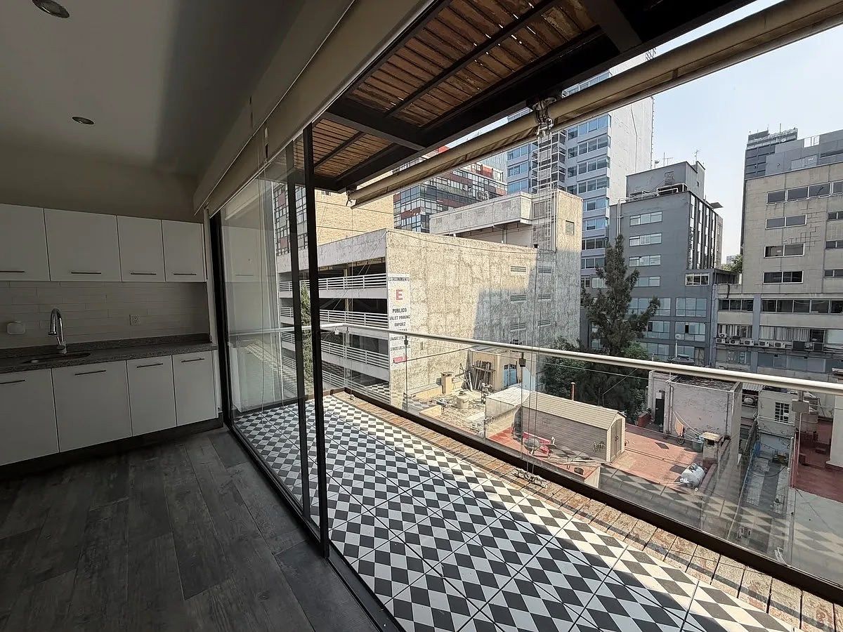 Renta excelente departamento con terraza, foto 1 de 11