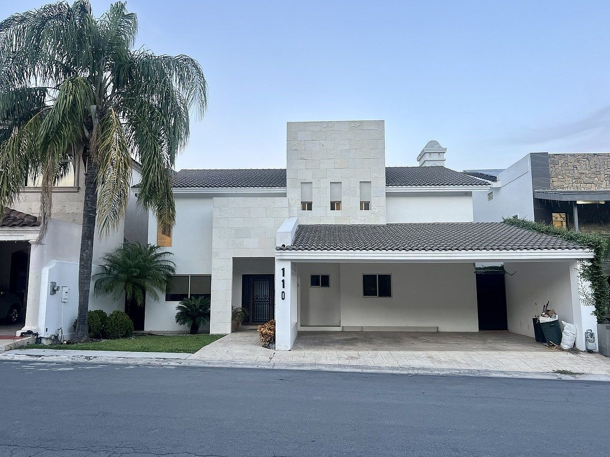 Casa em Las Jacarandas, Monterrey, foto 3 de 33
