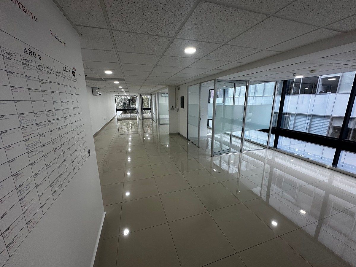 Sala Comercial em Bosques de las Lomas, Cuajimalpa de Morelos, foto 3 de 8