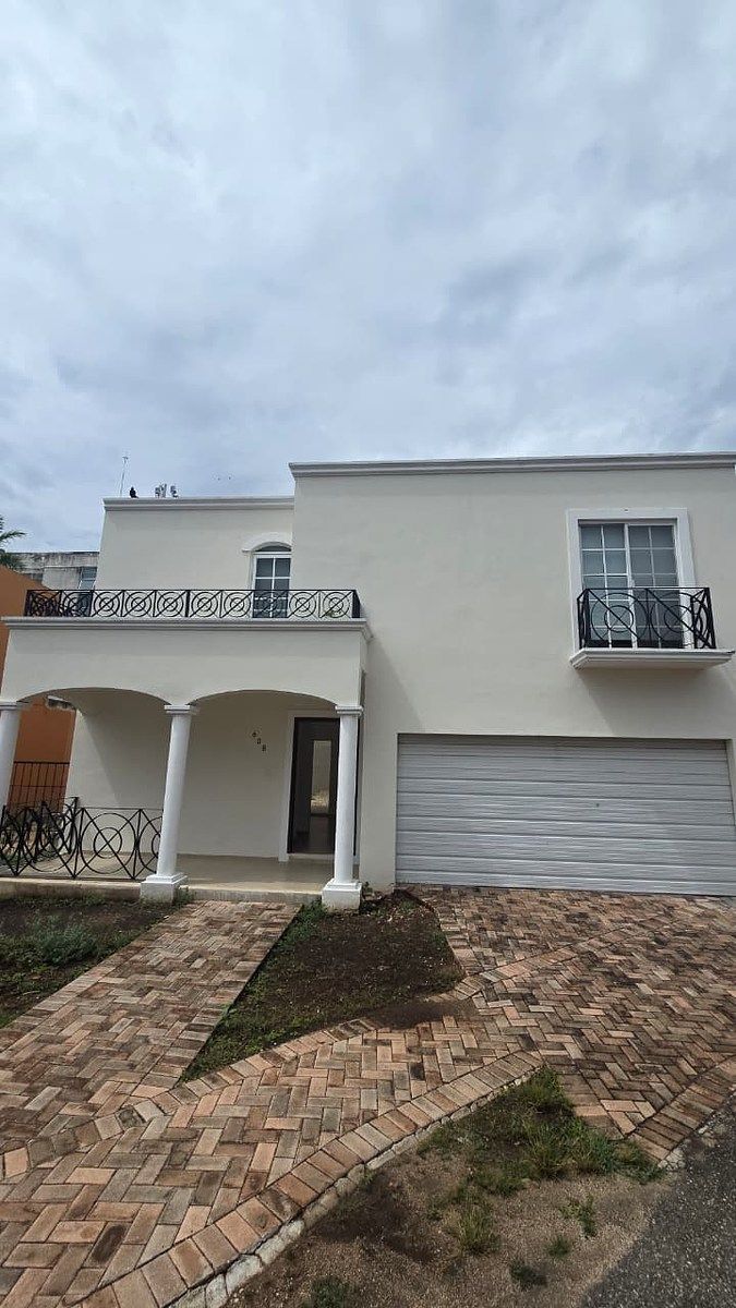 Casa para Alugar com Piscina em Algarrobos, Mérida | 3 Quartos | Jardim Espaçoso, foto 1 de 23