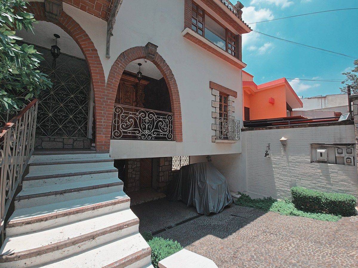 Casa em Hacienda de Echegaray, Naucalpan de Juárez, foto 2 de 25