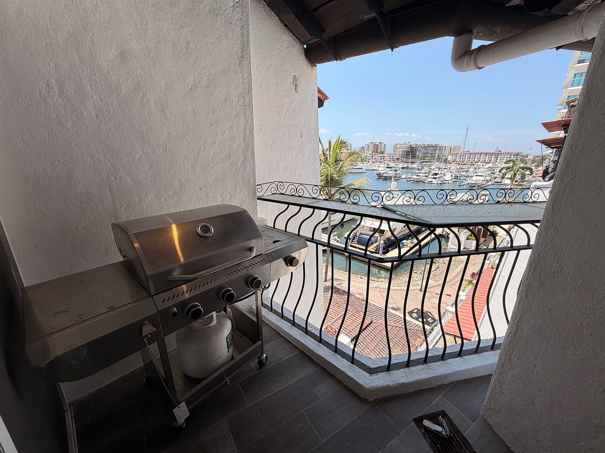Apartment in Marina Vallarta, Puerto Vallarta, photo 16 of 33