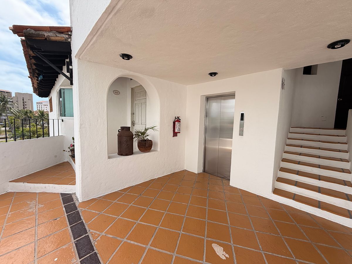 Apartment in Marina Vallarta, Puerto Vallarta, photo 27 of 33