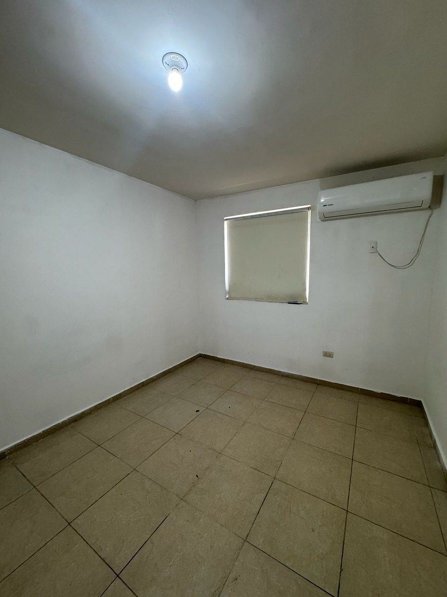Casa em Las Lomas Sector Bosques, García, foto 5 de 14