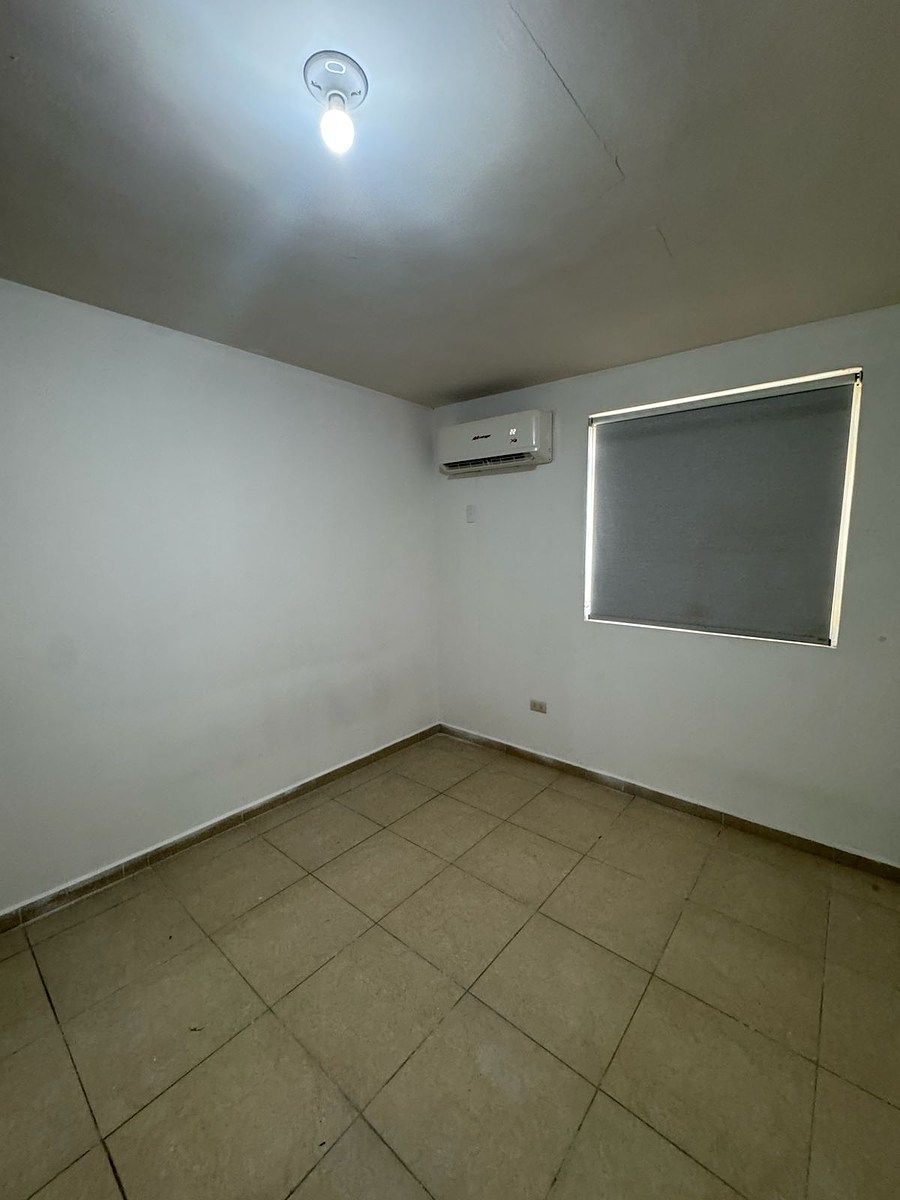 Casa em Las Lomas Sector Bosques, García, foto 6 de 14