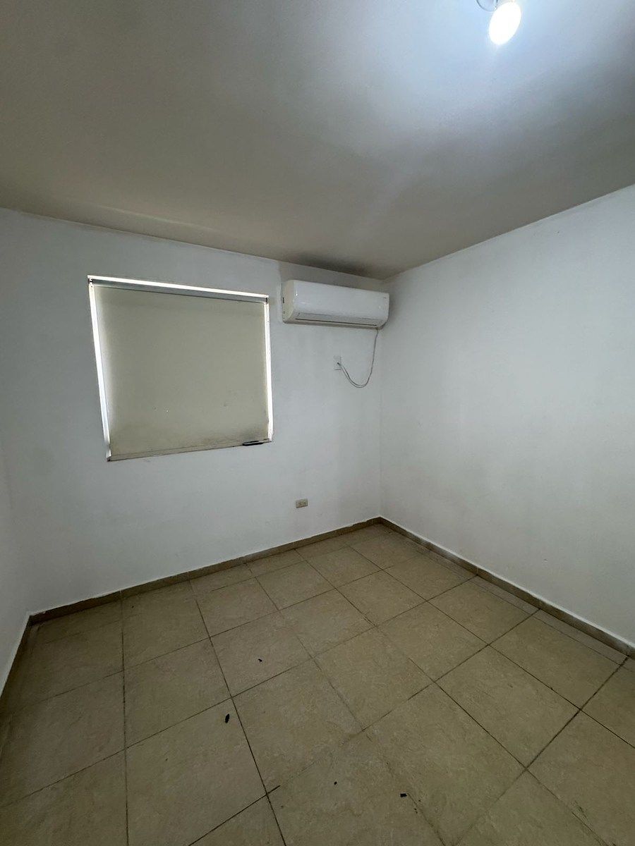 Casa em Las Lomas Sector Bosques, García, foto 3 de 14