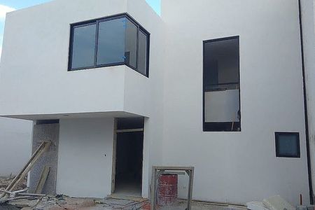 CASA EN VENTA EN ZAKIA! A ESTRENAR