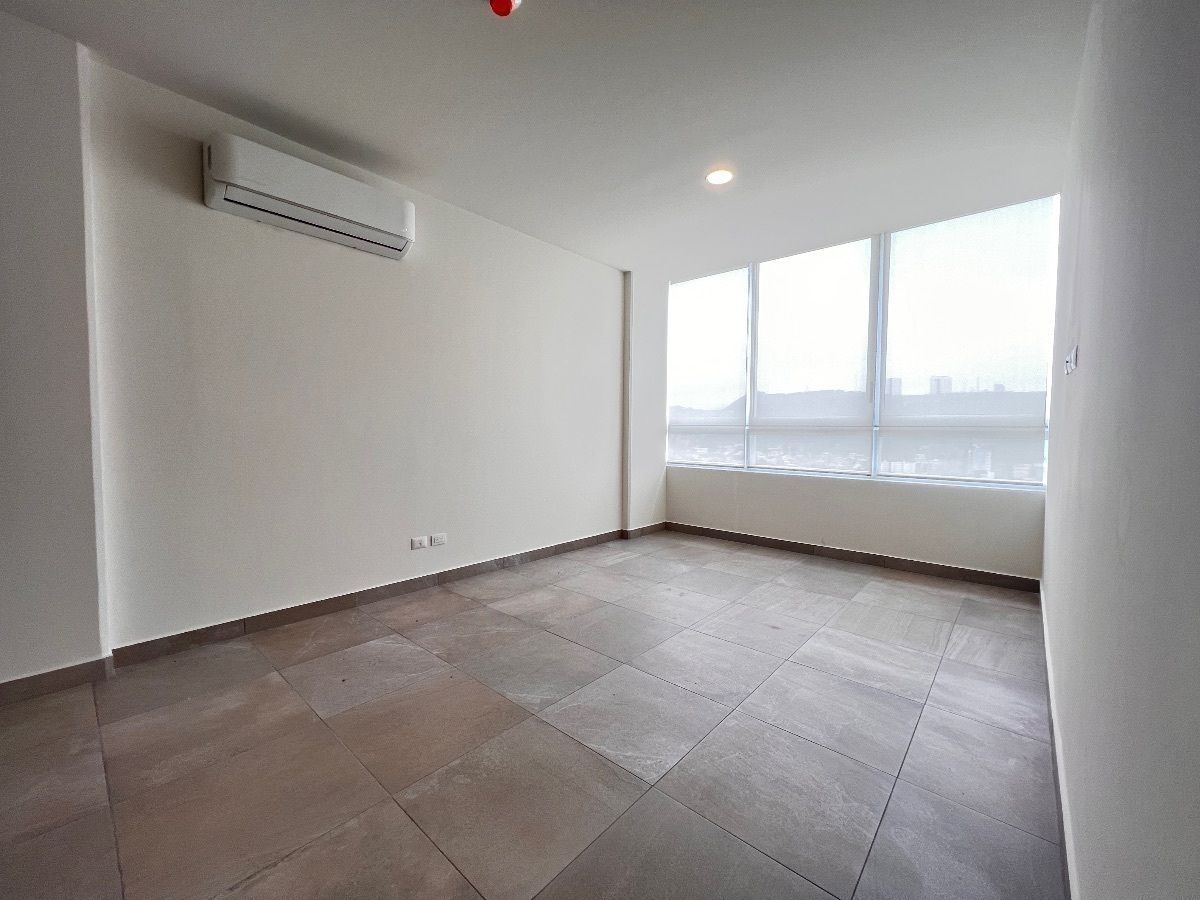 Apartment in Centro, Monterrey, photo 2 of 15