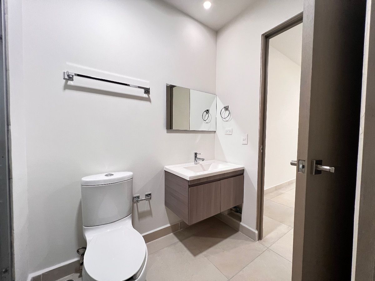 Apartment in Centro, Monterrey, photo 8 of 15
