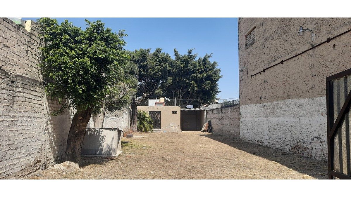 Lote comercial em San Felipe, Guadalajara, foto 4 de 5
