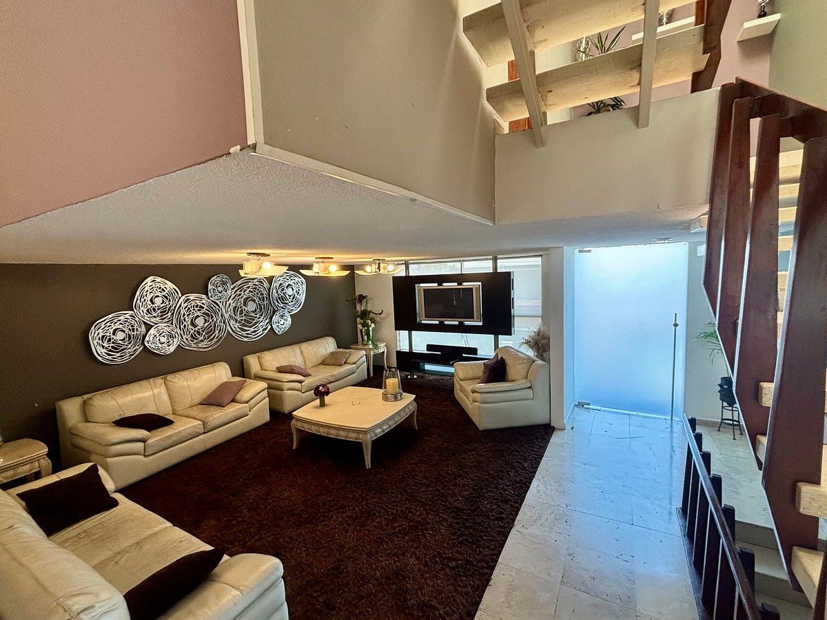 Casa em Lomas de Tecamachalco, Naucalpan de Juárez, foto 2 de 16