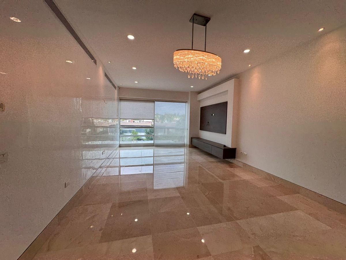 Departamento en venta en Puerta de Hierro, foto 1 de 33
