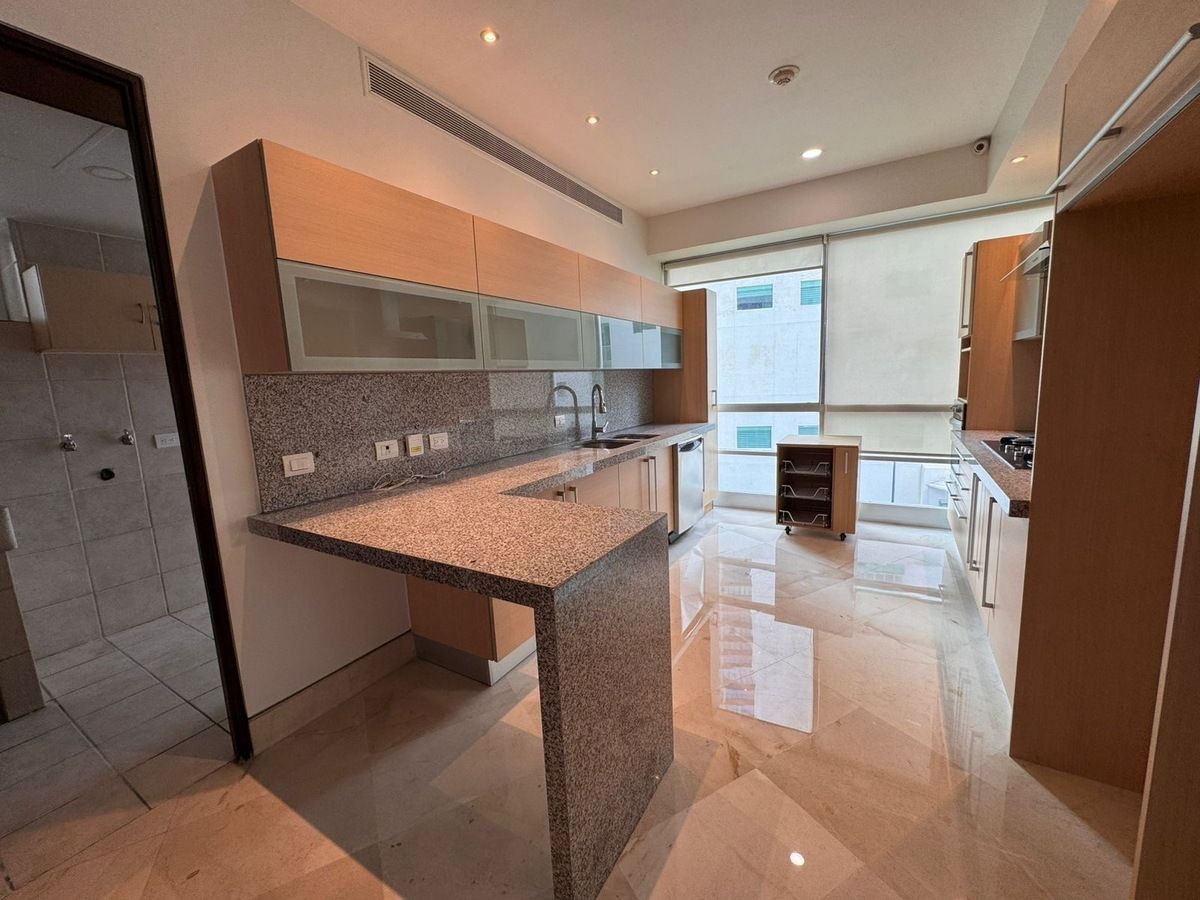 Apartamento em Puerta de Hierro, Zapopan, foto 2 de 33