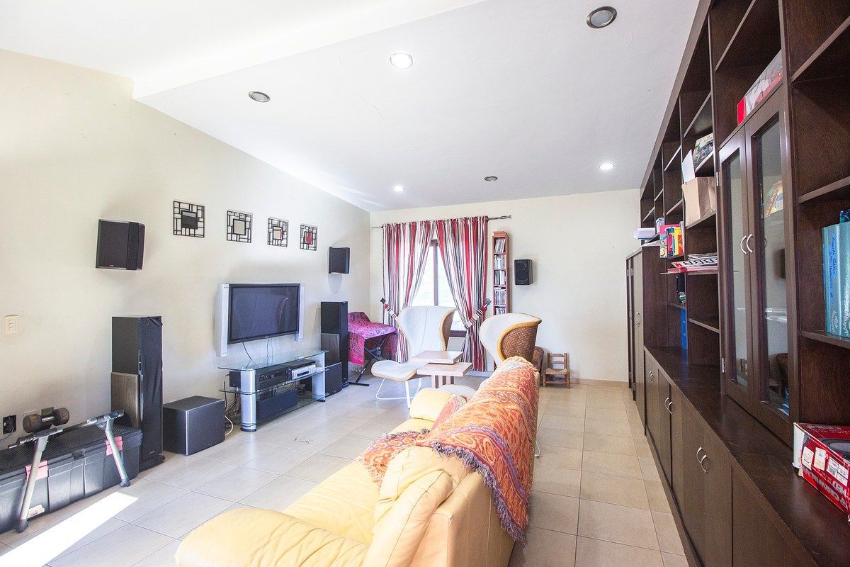 Casa em Santa Anita, Tlajomulco de Zúñiga, foto 39 de 46