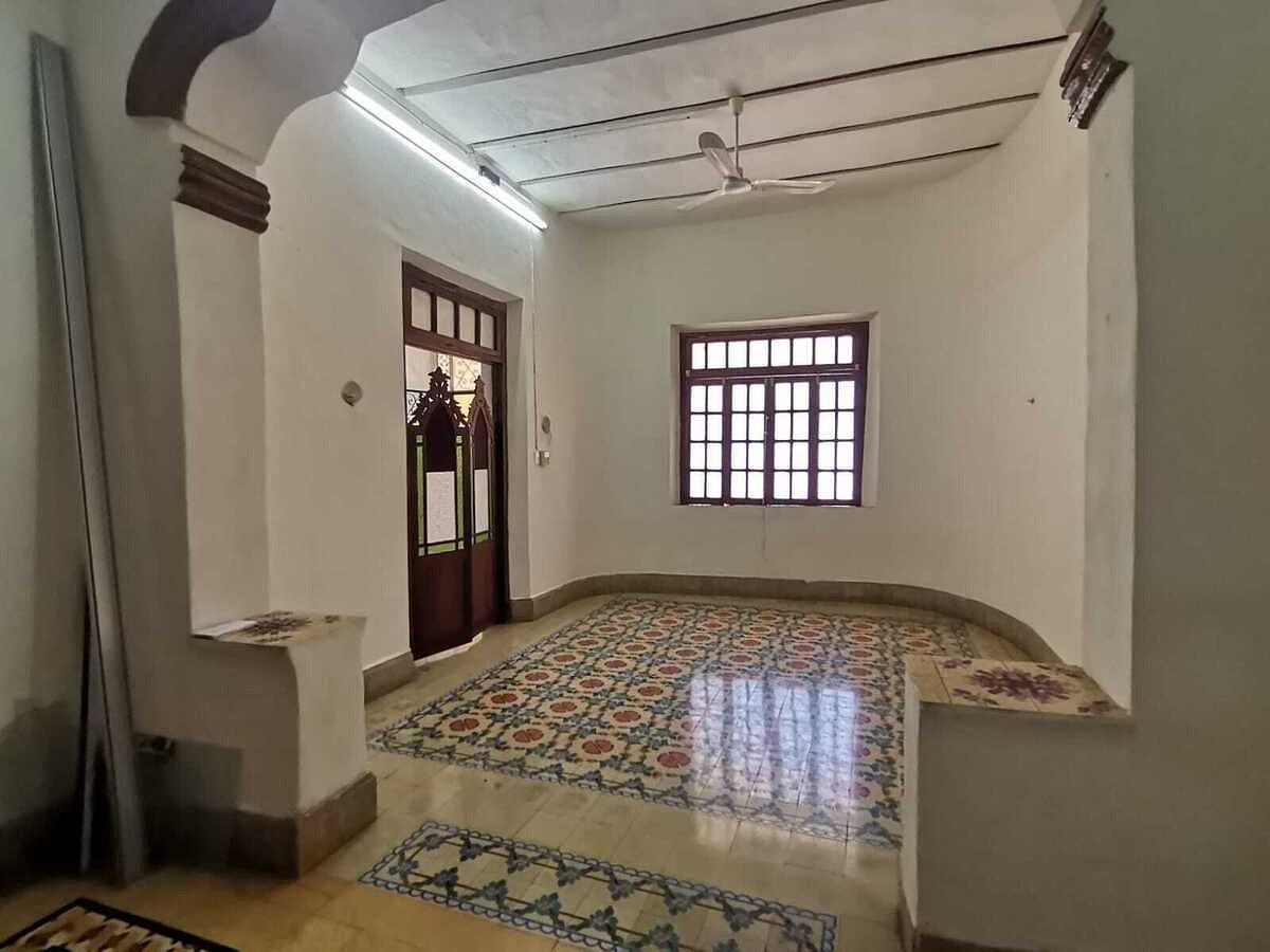 Casa en VENTA | Sobre Avenida Itzaes | Fte. al Centenario, photo 1 of 28