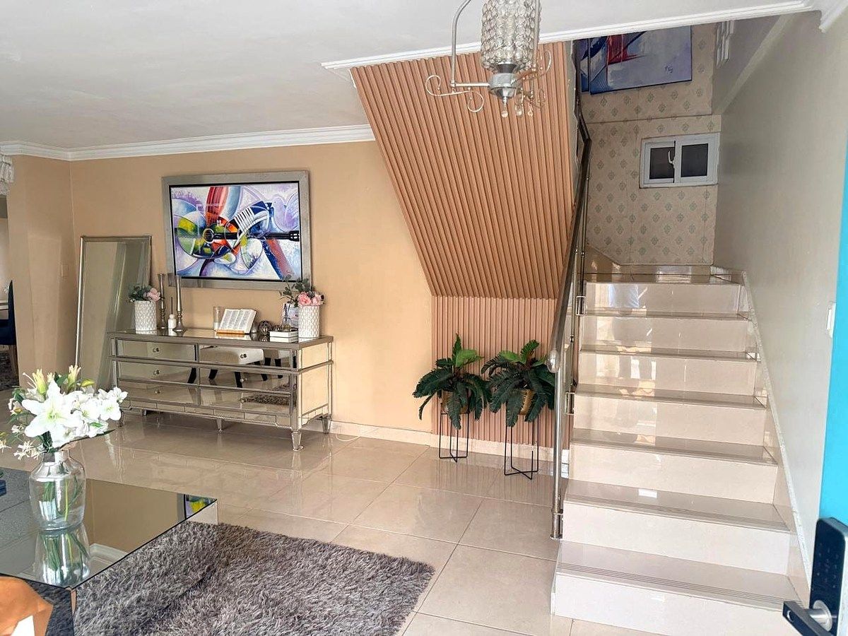 Casa en La Castellana, Santo Domingo Centro (Distrito Nacional), foto 14 de 19