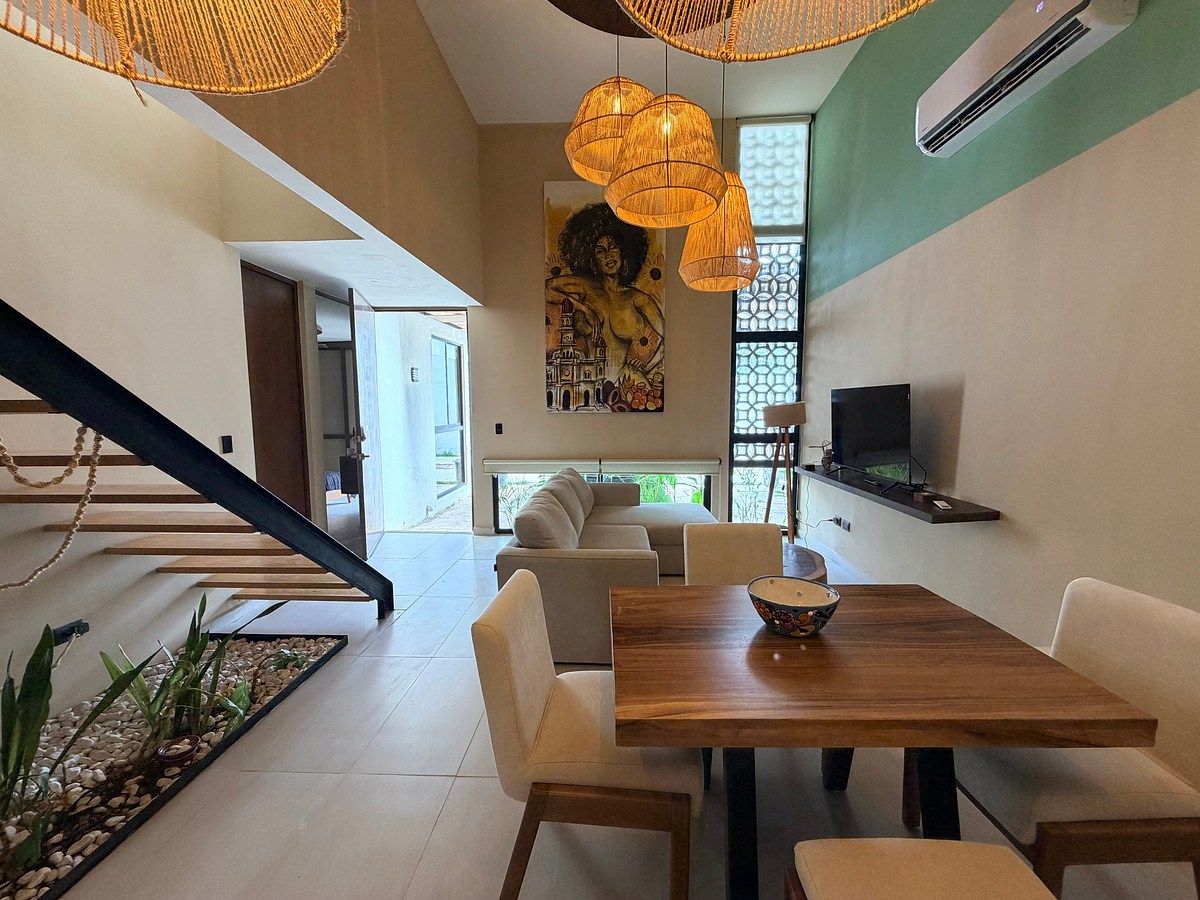 VILLA INTELIGENTE DE UNA PLANTA COMPLETAMENTE AMUEBLADA, EQUIPADA Y AUTOMATIZADA, foto 1 de 27