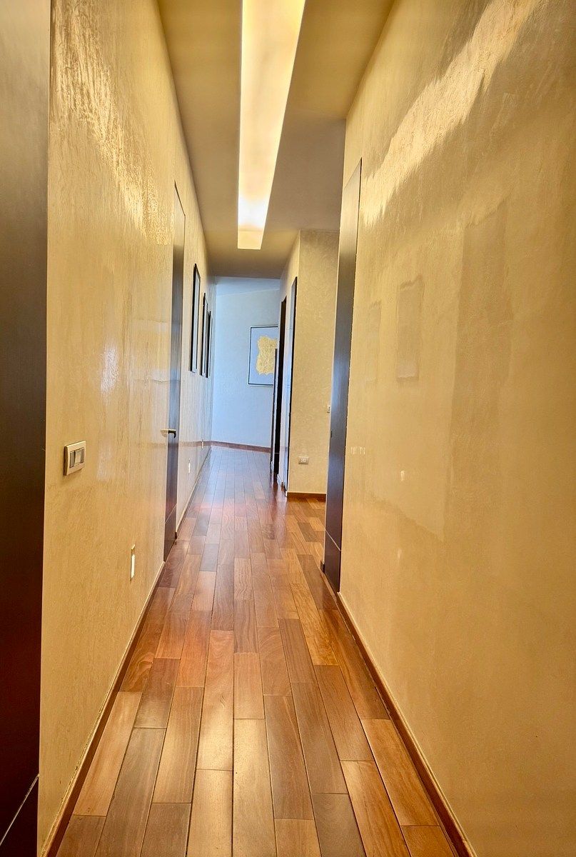 Pasillo, photo 4 of 37