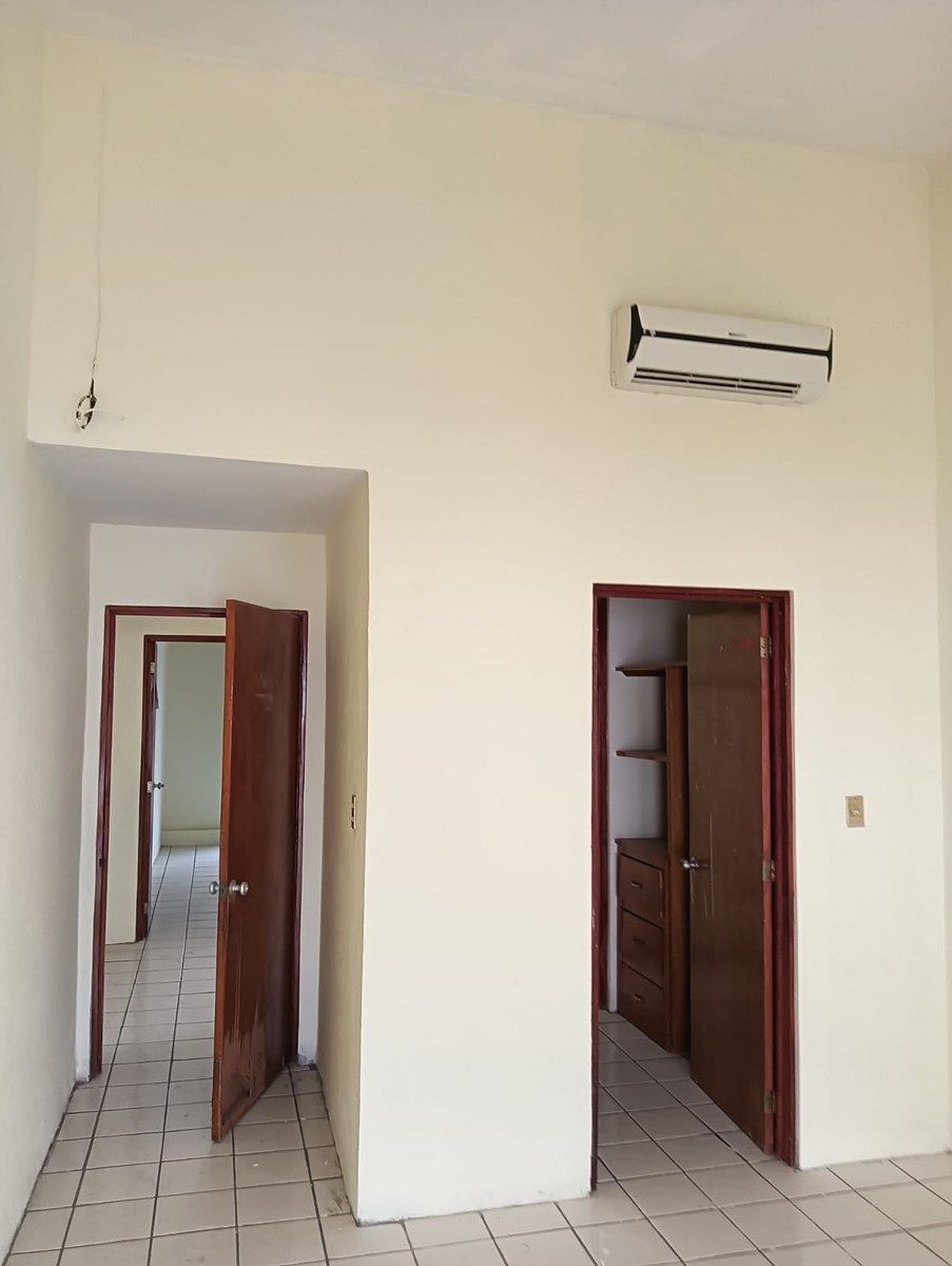 Casa en Jardines Vista Hermosa, Colima, foto 6 de 8
