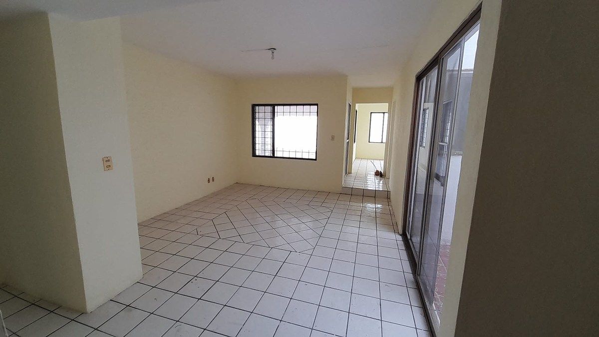 House in Jardines Vista Hermosa, Colima, photo 8 of 16