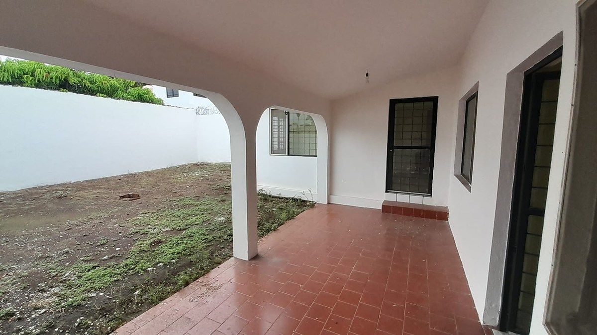 House in Jardines Vista Hermosa, Colima, photo 10 of 16