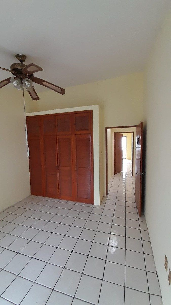 House in Jardines Vista Hermosa, Colima, photo 12 of 16