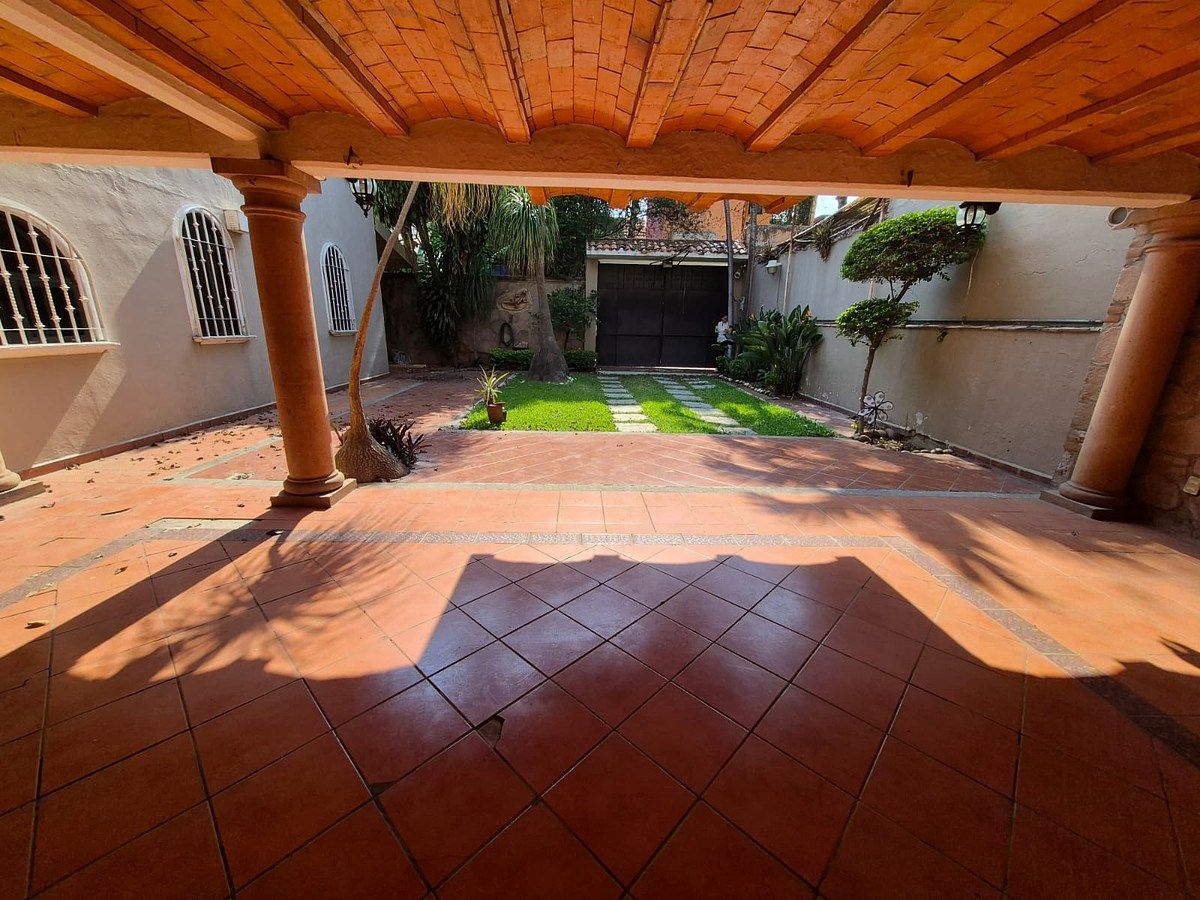 House in Lomas de Cortes, Cuernavaca, photo 9 of 25