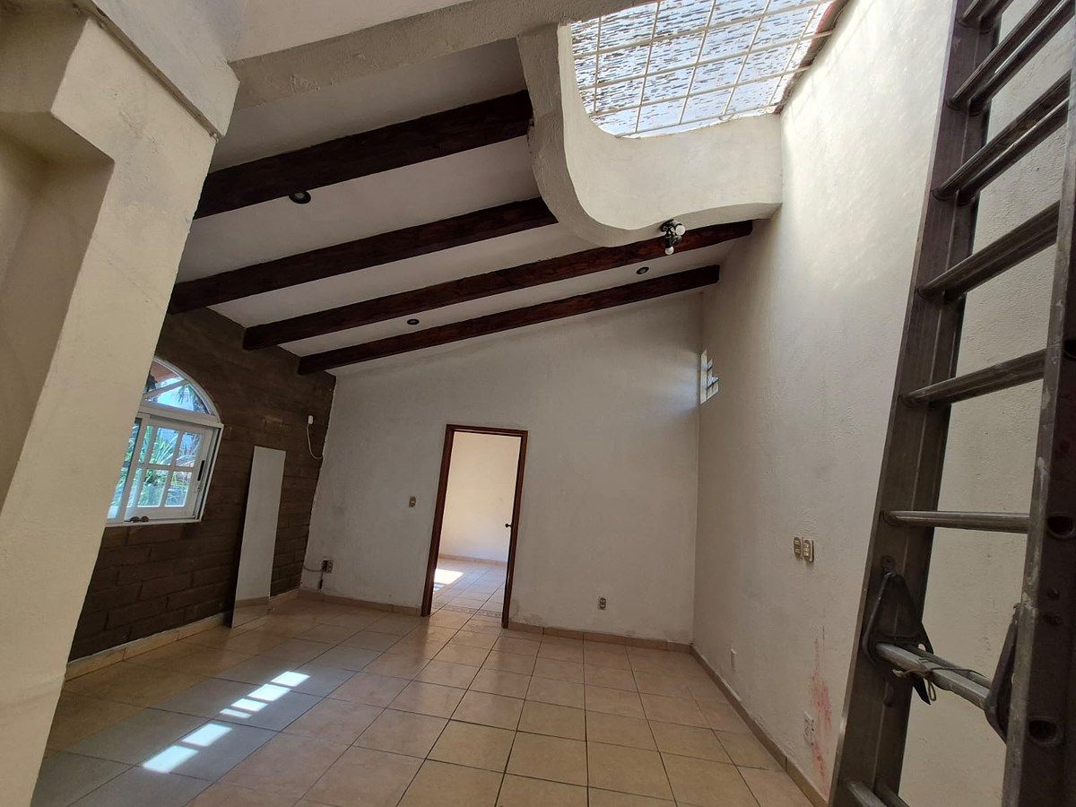 House in Lomas de Cortes, Cuernavaca, photo 14 of 25