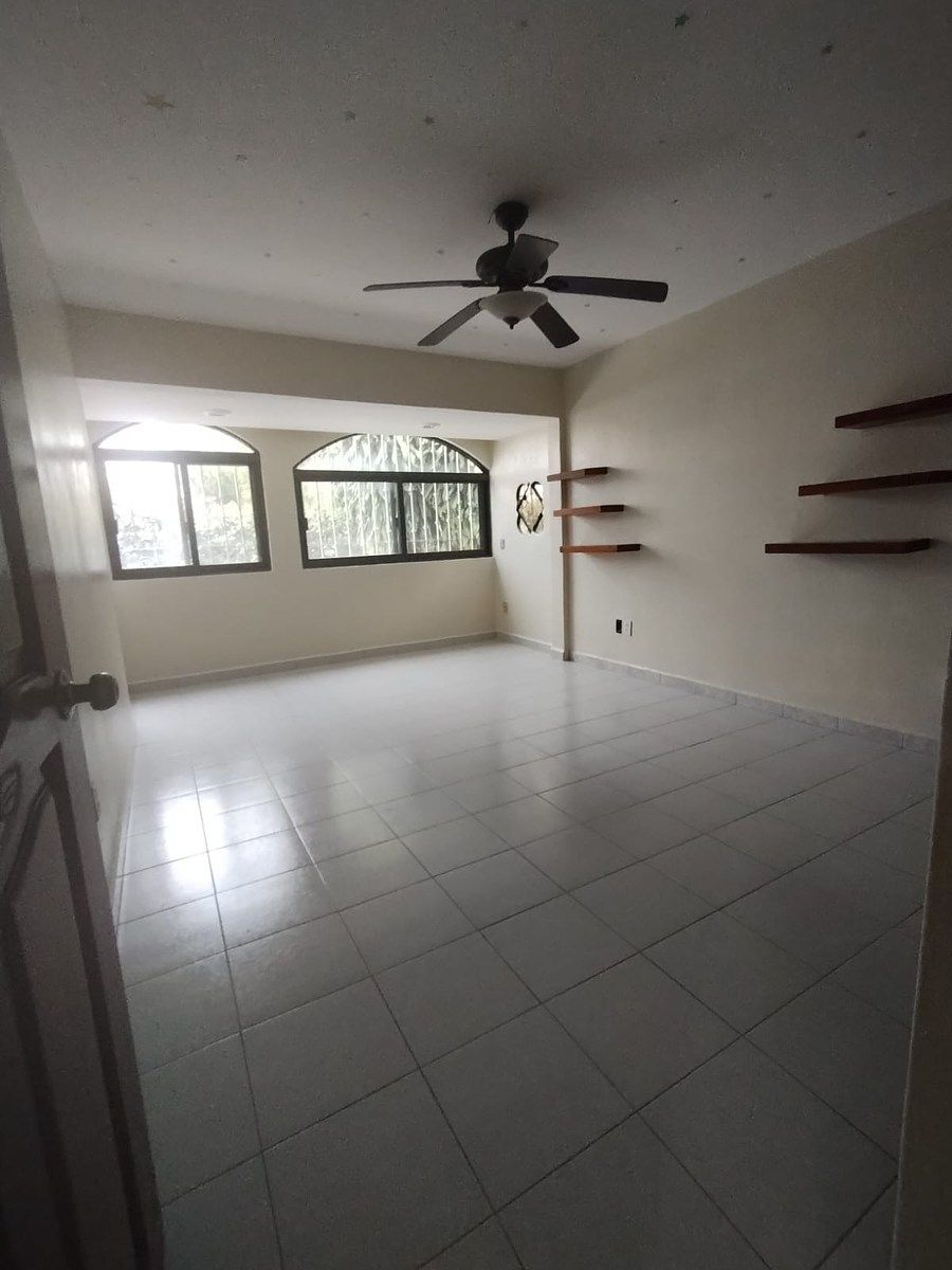 House in Lomas de Cortes, Cuernavaca, photo 20 of 25