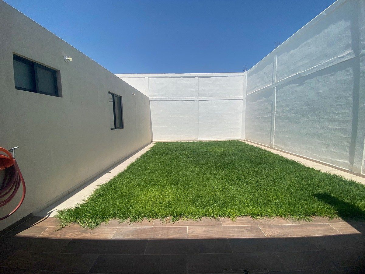 House in Bosques la Florida, San Luis Potosí, photo 7 of 26
