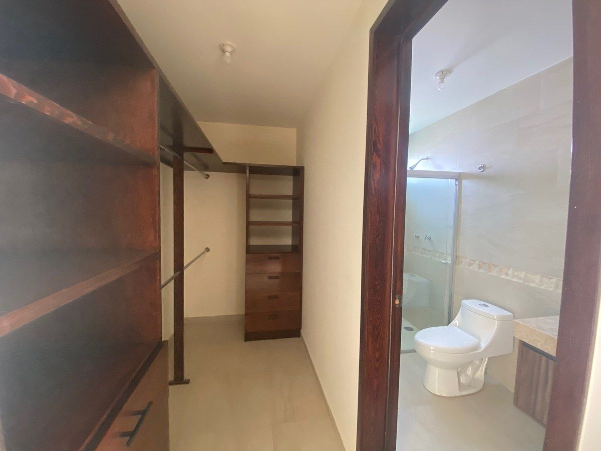 Casa em Bosques la Florida, San Luis Potosí, foto 18 de 24