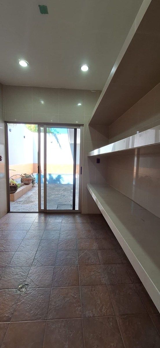 Casa em Las Palmas, Medellín, foto 3 de 31