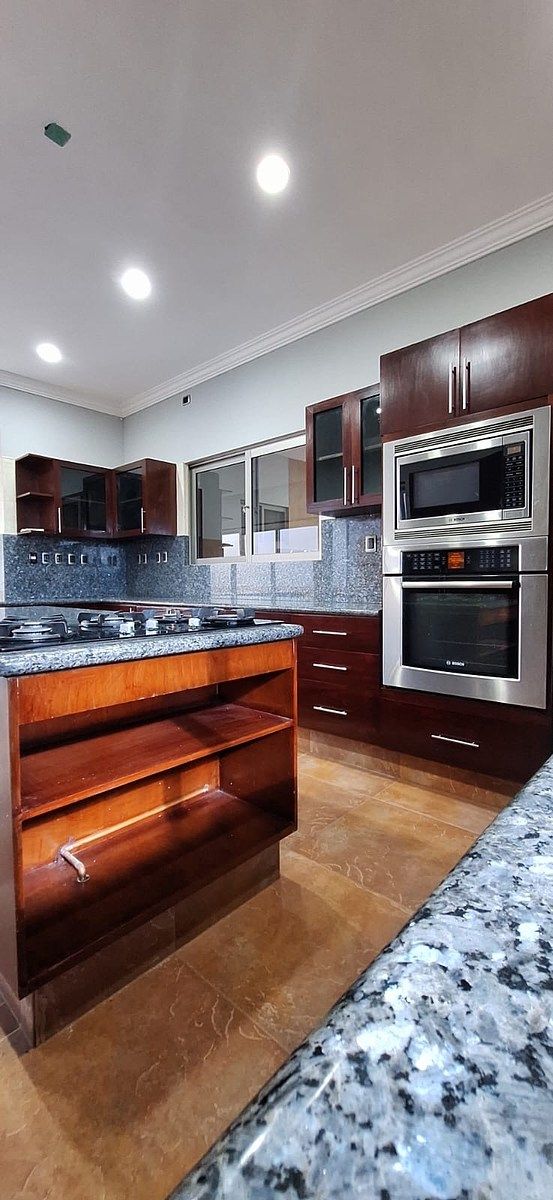 Casa em Las Palmas, Medellín, foto 19 de 31