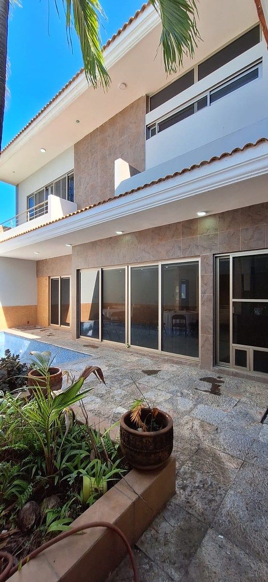 Casa em Las Palmas, Medellín, foto 24 de 31