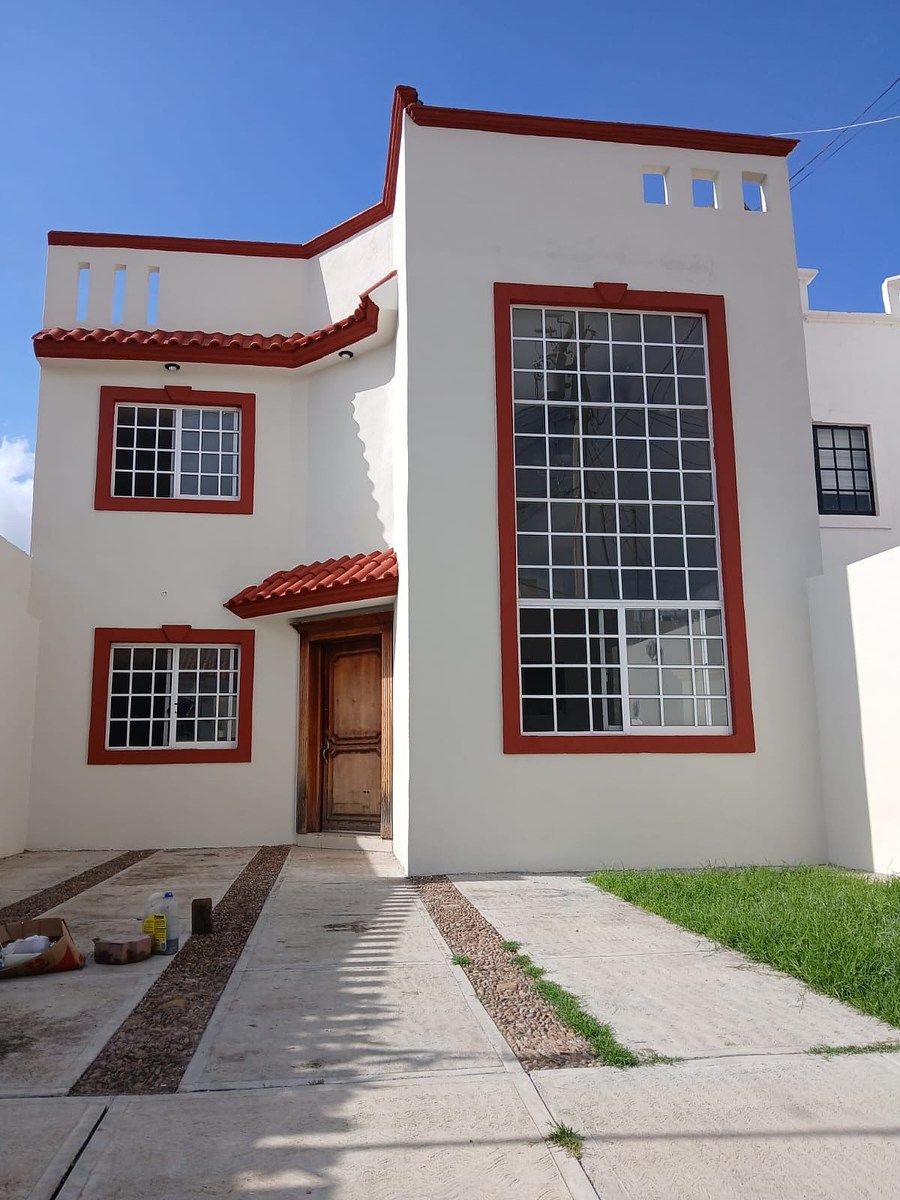 Casa en excelente estado de conservación en colinas del saltito, foto 1 de 18