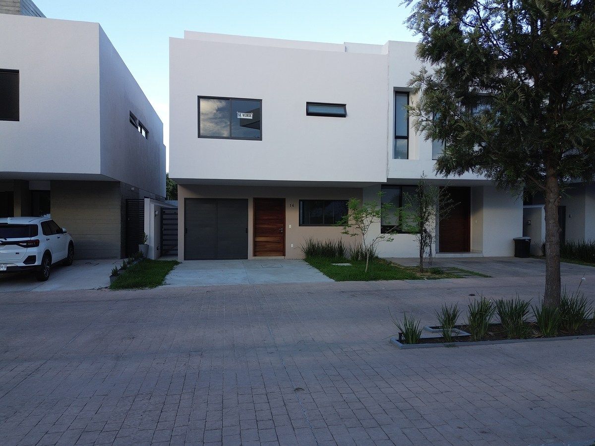Casa en venta con Roof Garden en Bosquetto | Zona Solares - Bosques Vallarta, foto 1 de 29