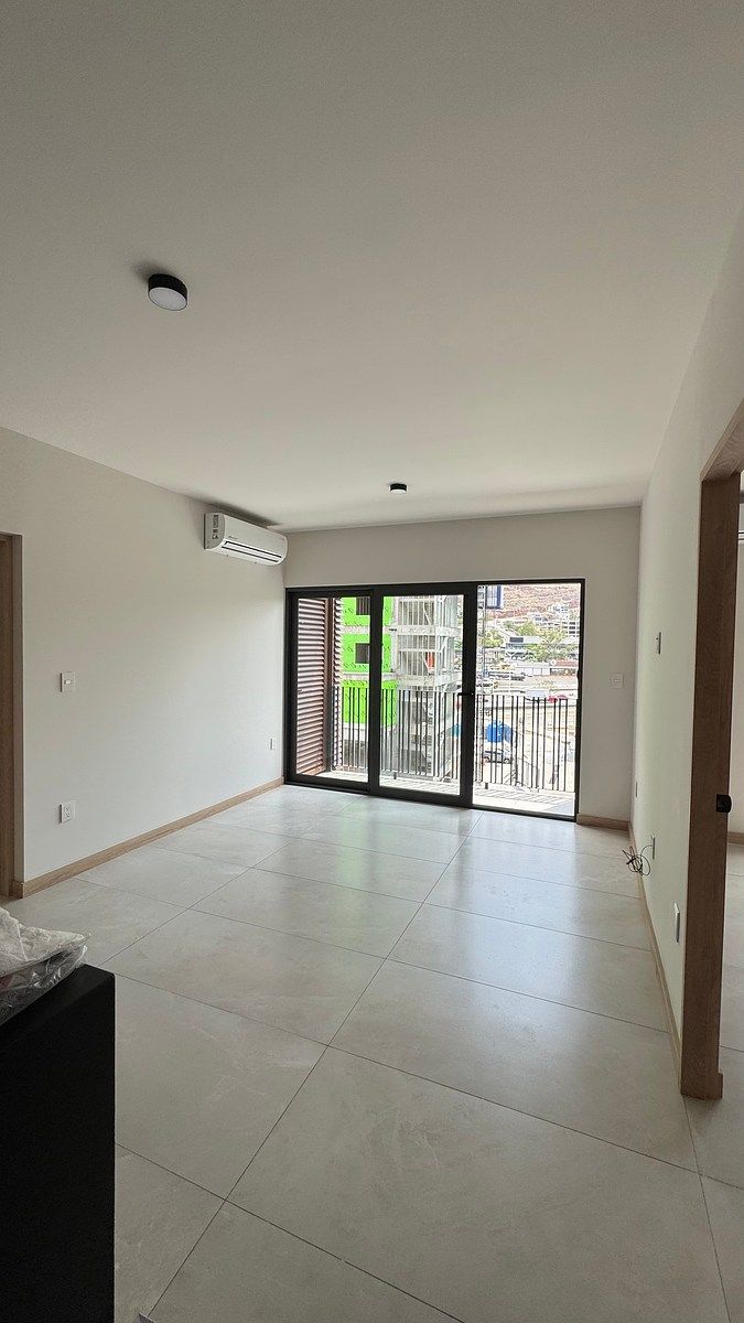 Apartment in Parques del Bosque, Tlaquepaque, photo 4 of 12