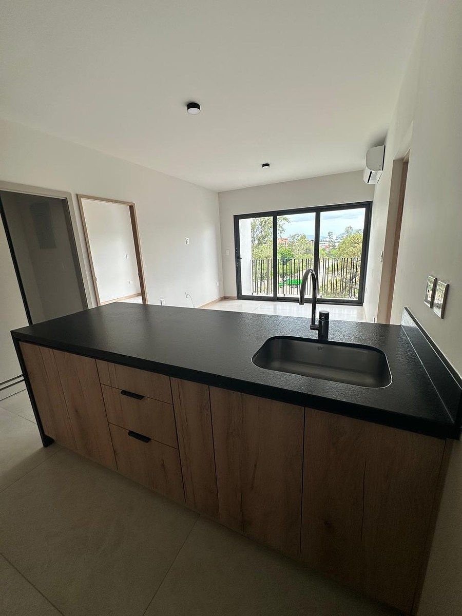 Apartamento em Parques del Bosque, Tlaquepaque, foto 2 de 12