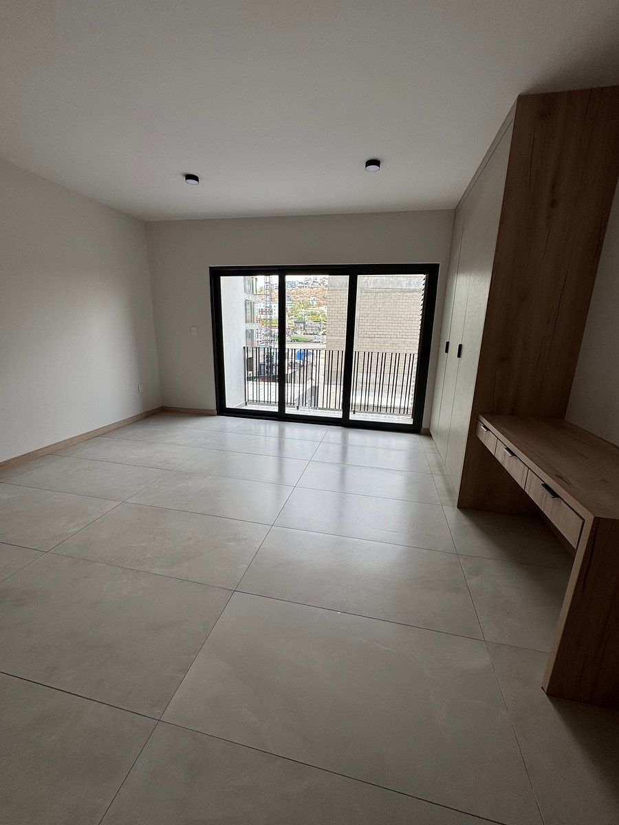 Apartment in Parques del Bosque, Tlaquepaque, photo 5 of 6